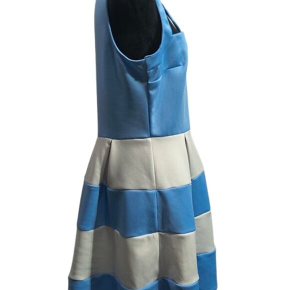 Karin Stevens Light Blue and White Flare Dress Women's Size Medium - Picture 4 of 7